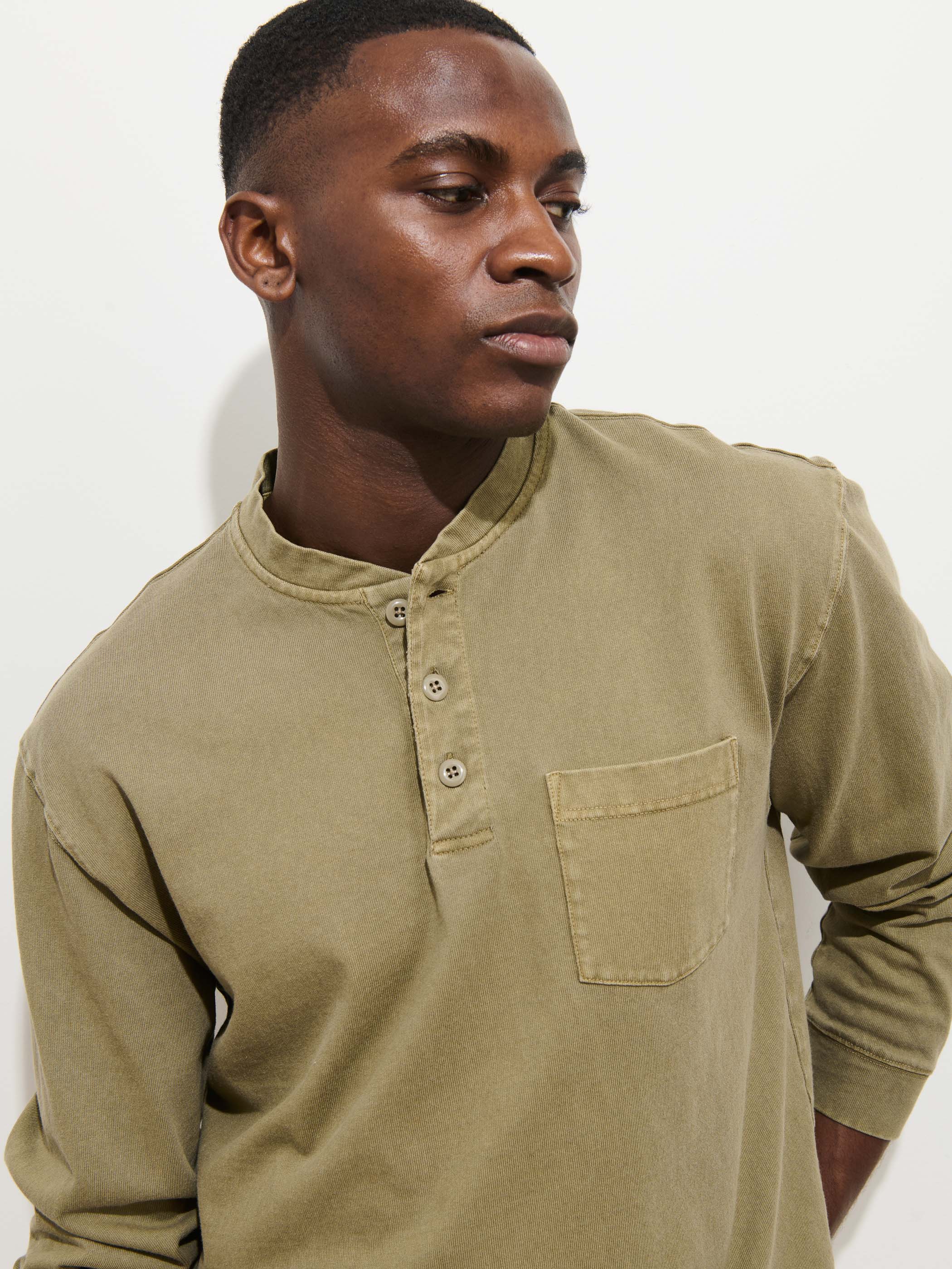 Alan Henley In Heavyweight Cotton - Image 4