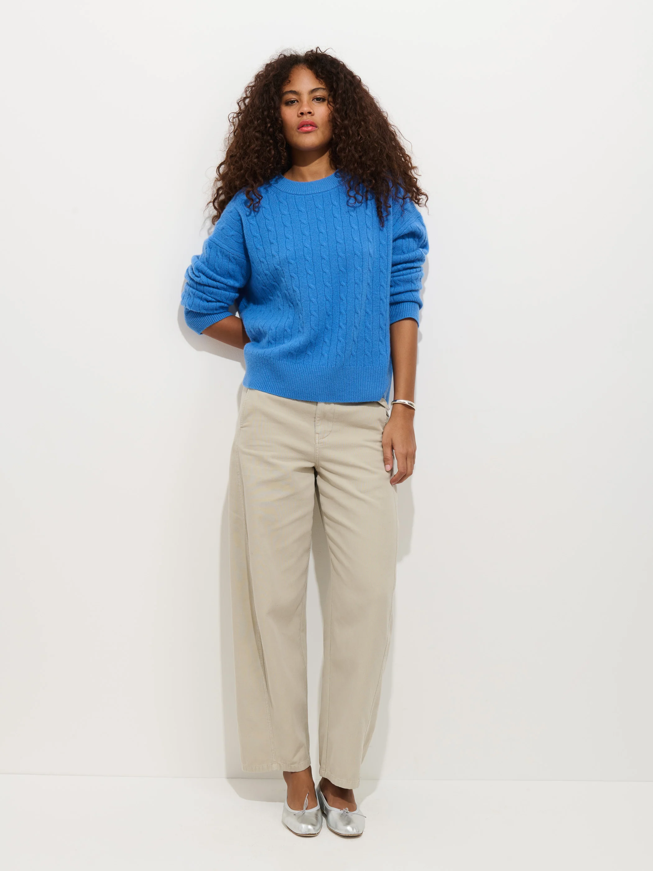Charlie Cable Sweater In Cashmere - Image 3