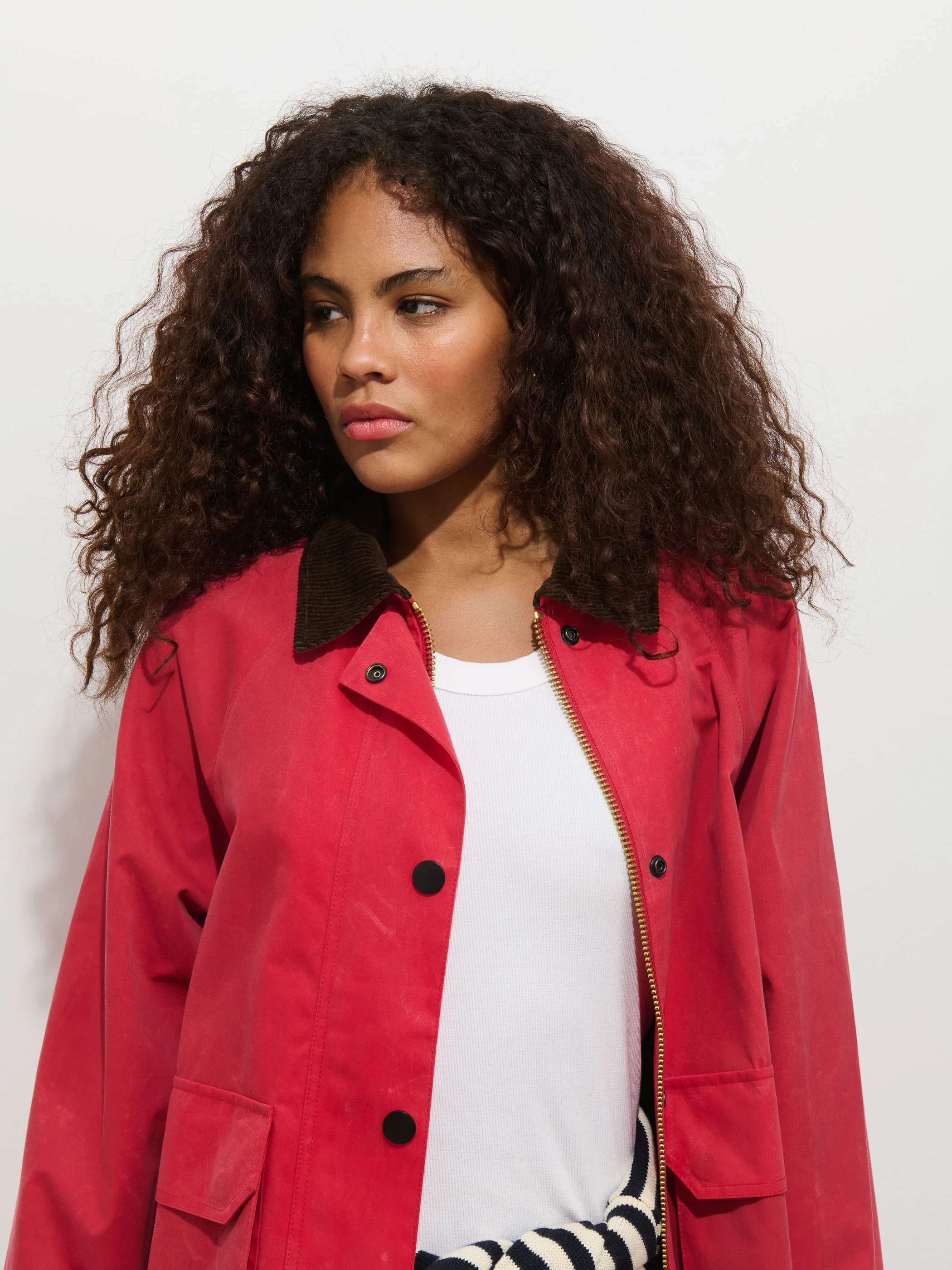 Chiltern Cropped Jacket In Waxed Canvas - Image 3