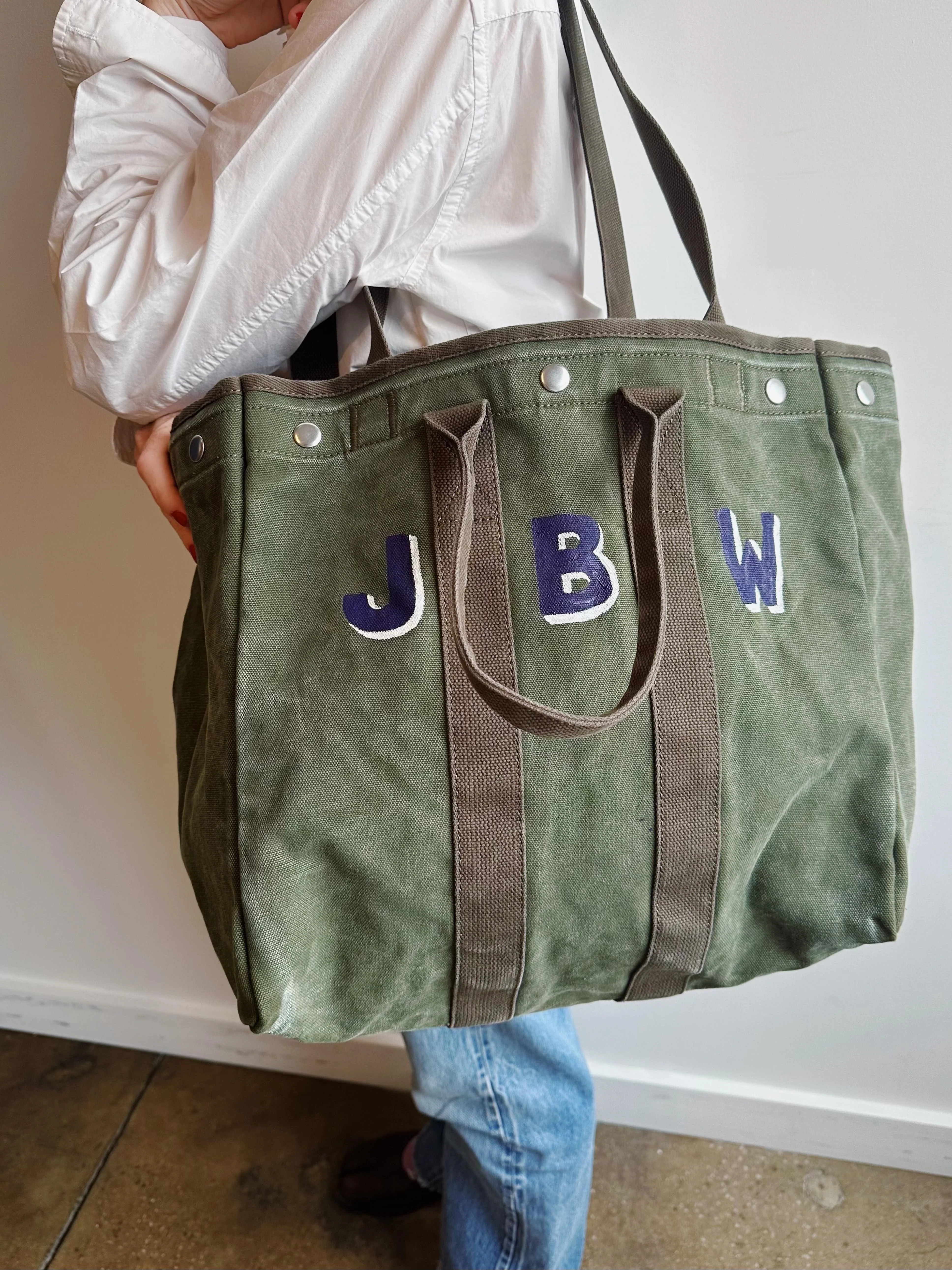 The Perfect Weekend Tote - Image 3