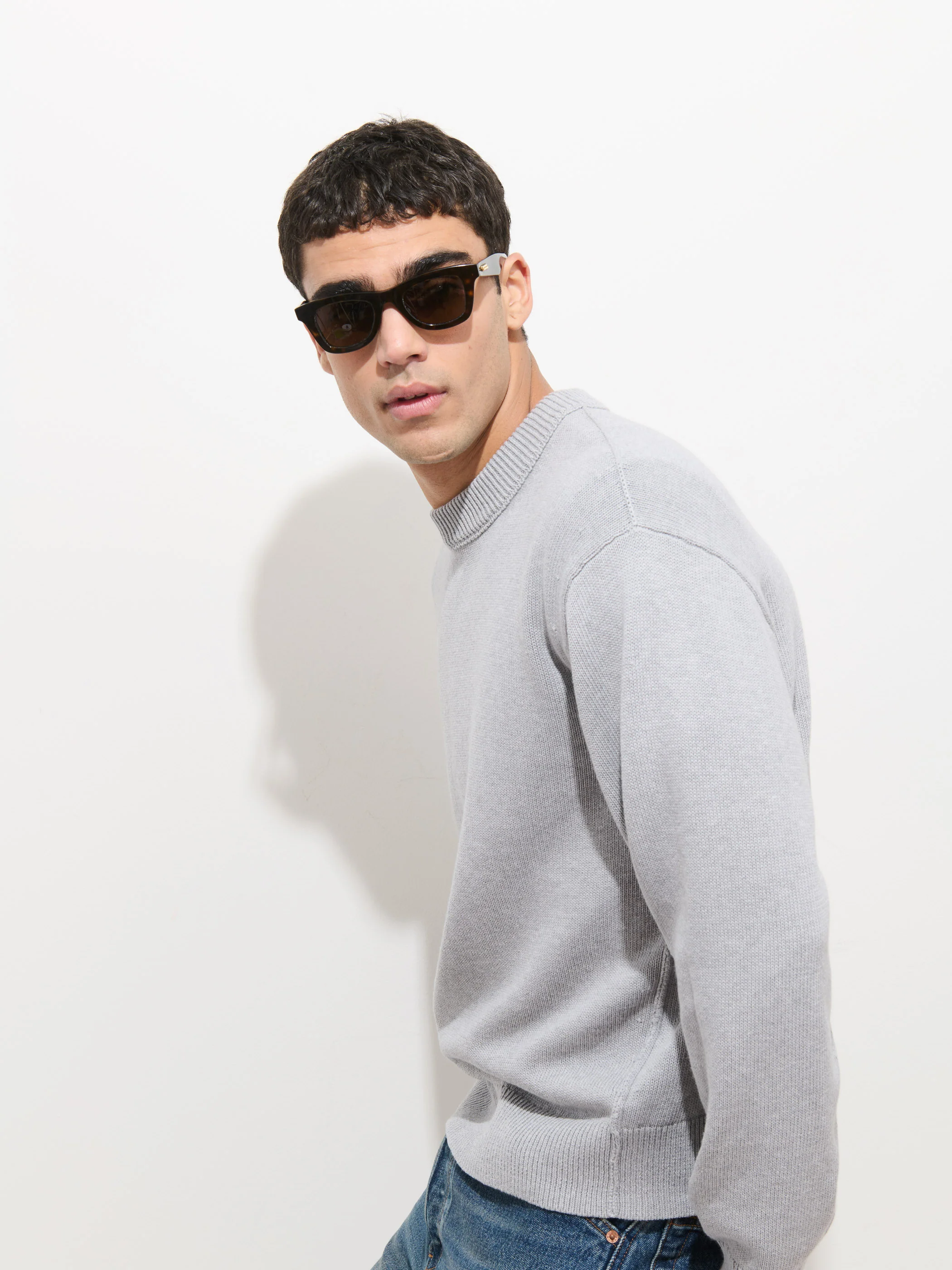 Gabriel Crewneck Sweater In Cotton Linen - Image 9
