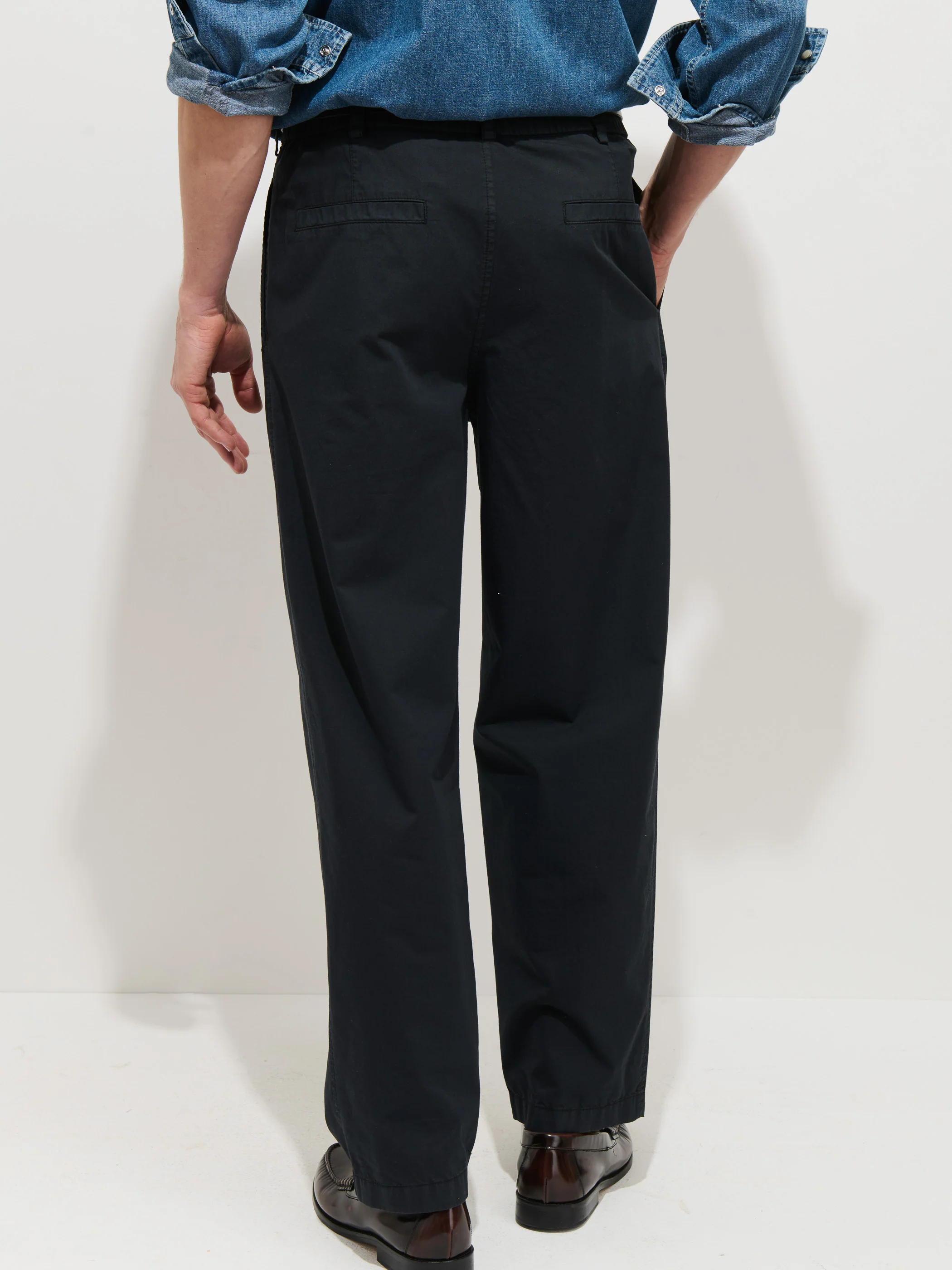 Georges Pull On Pant In Lightweight Cotton - Image 6