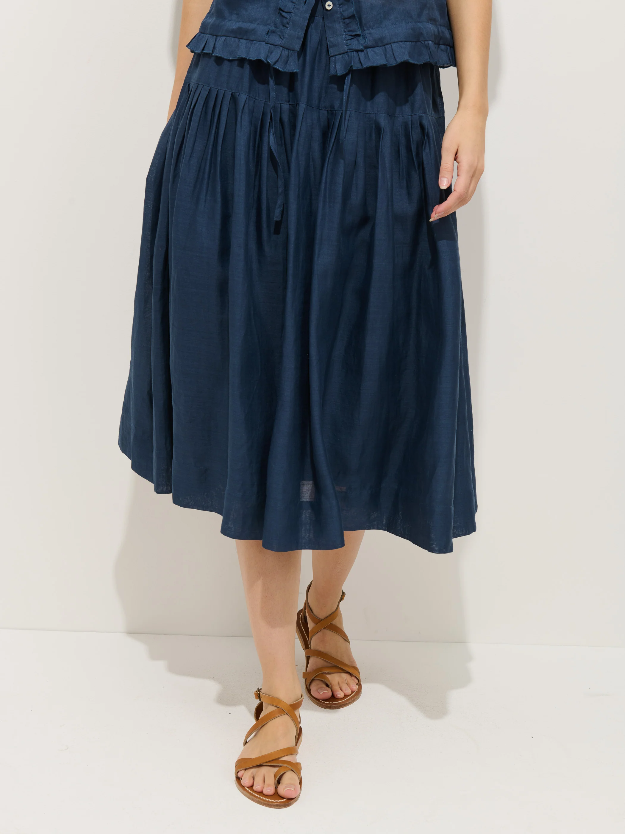 Brittany Skirt In Ramie - Image 3