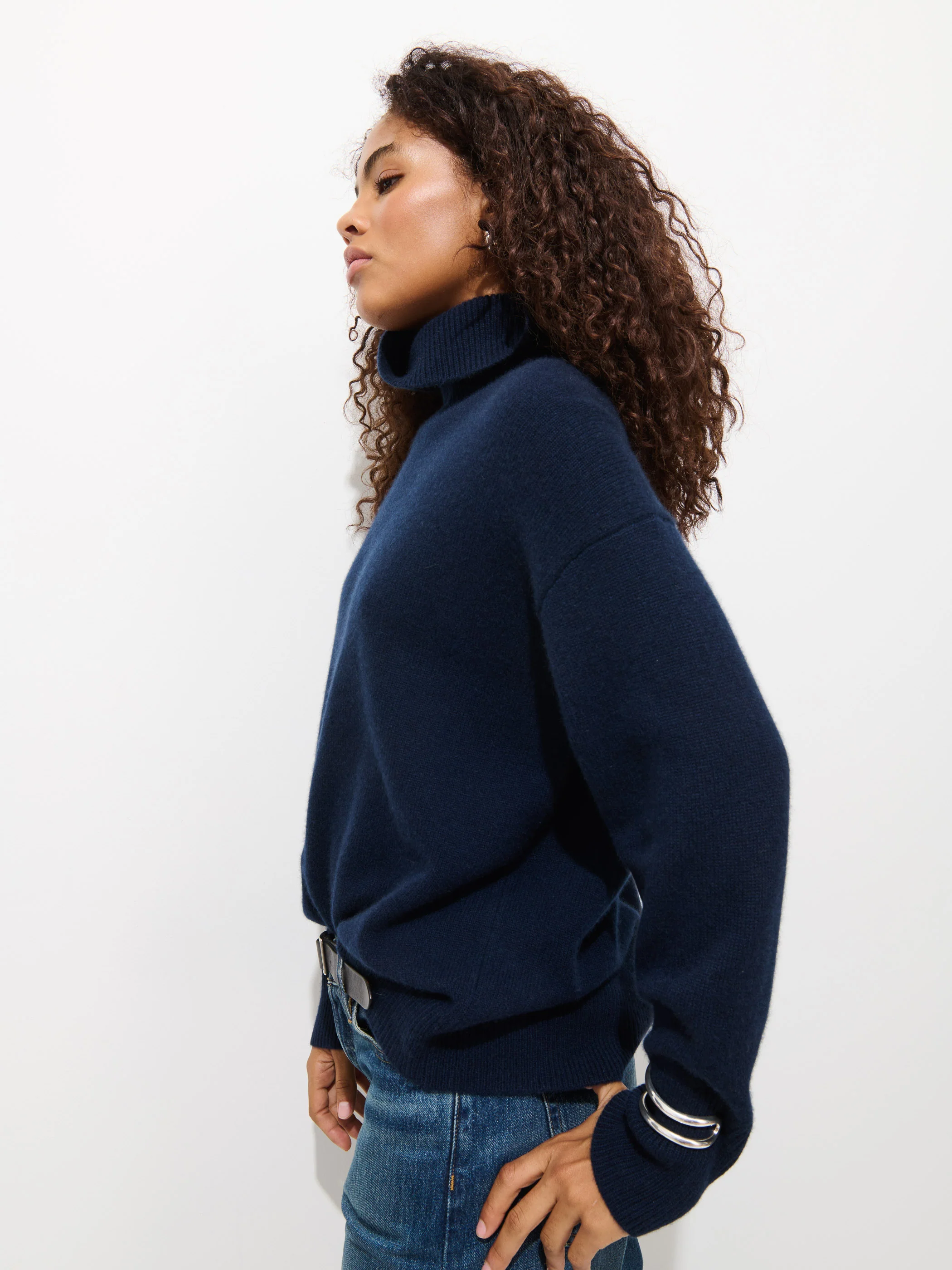 Maisie Turtleneck Sweater In Cashmere - Image 4
