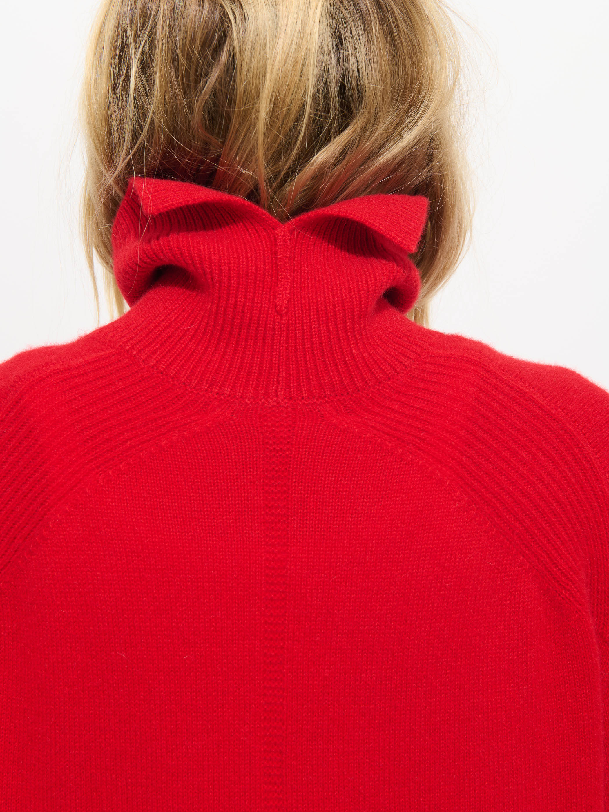 Maisie Turtleneck Sweater In Cashmere - Image 4