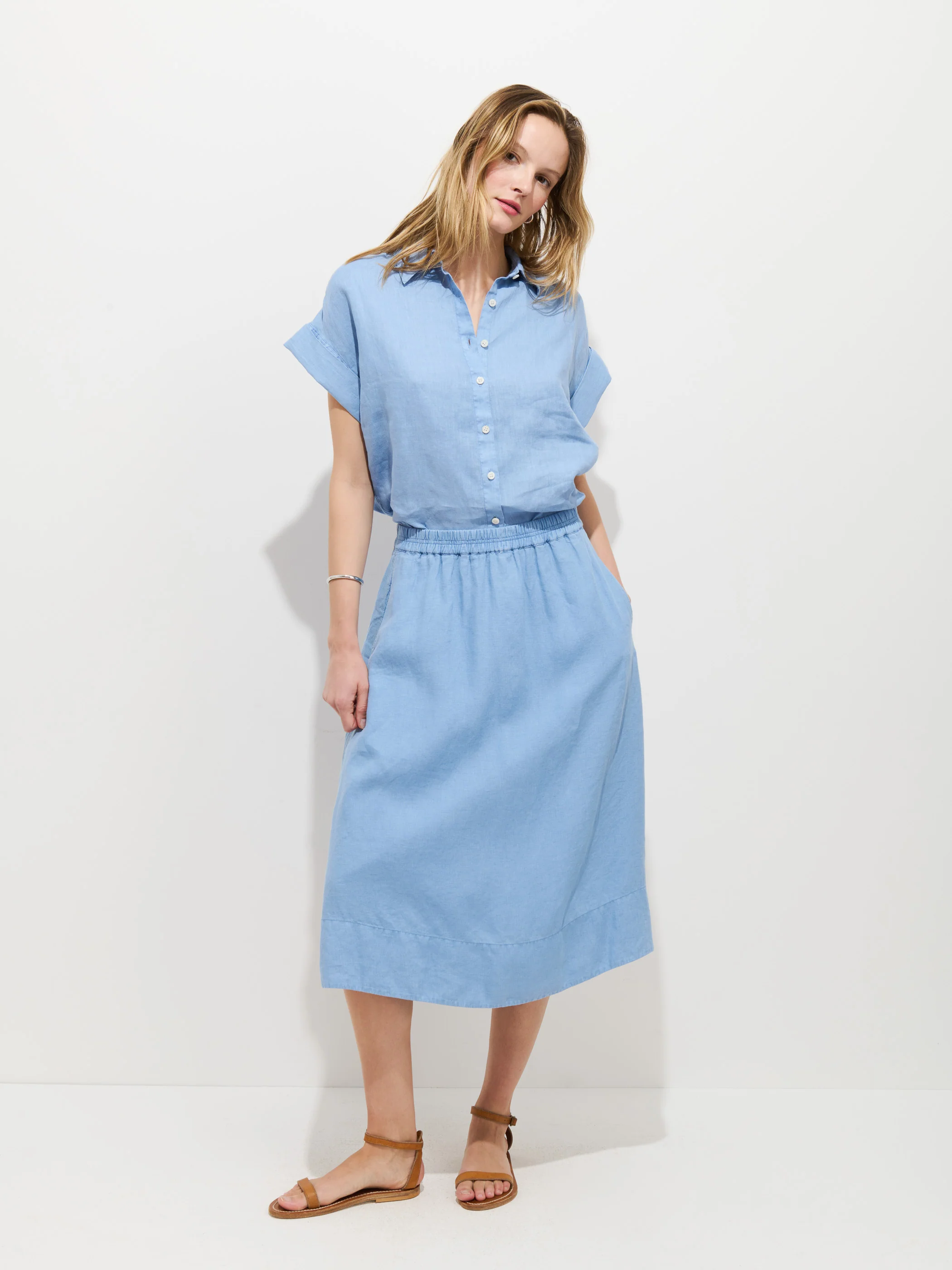 Maddie Blouse In Linen - Image 3