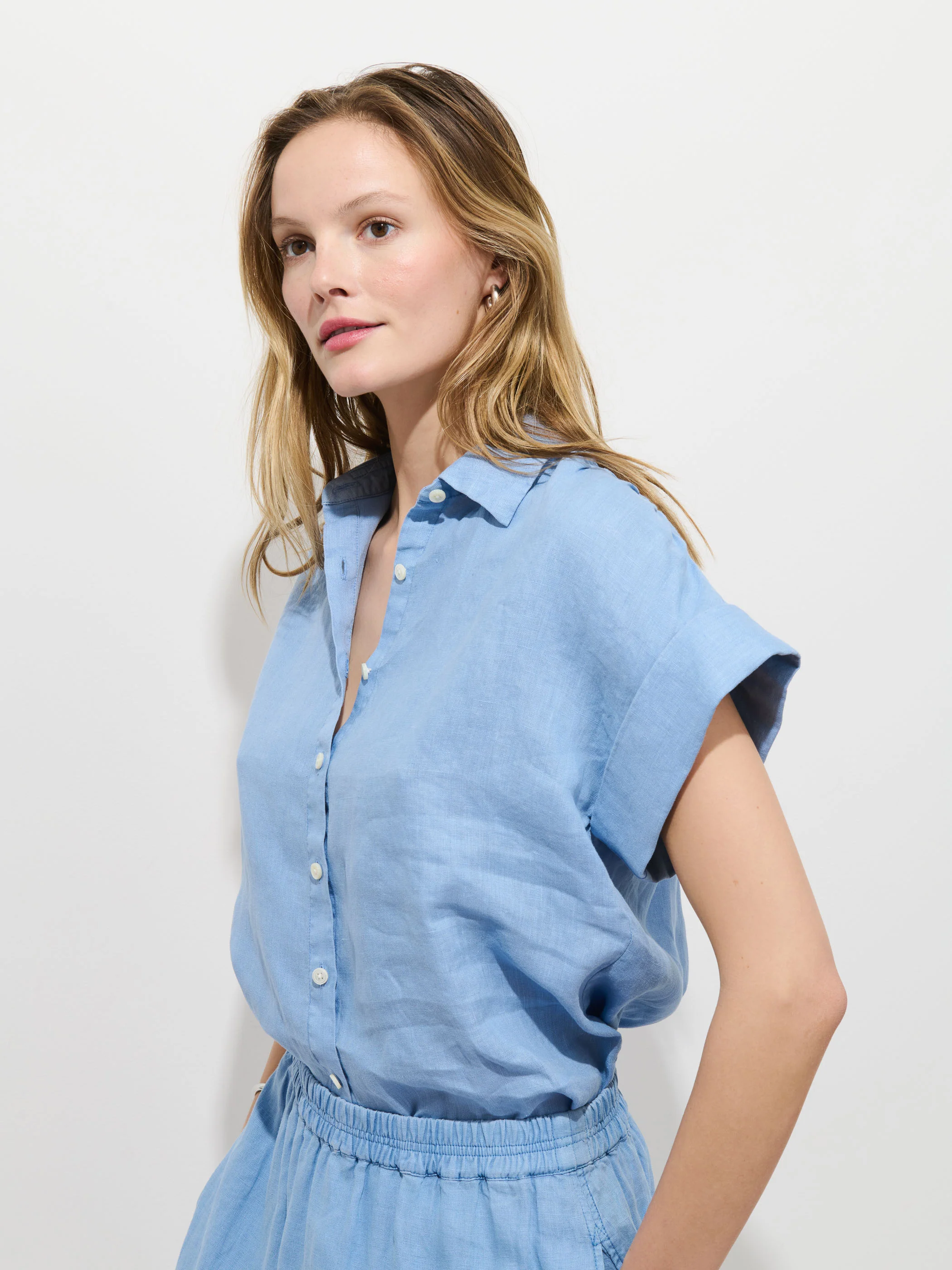 Maddie Blouse In Linen - Image 4