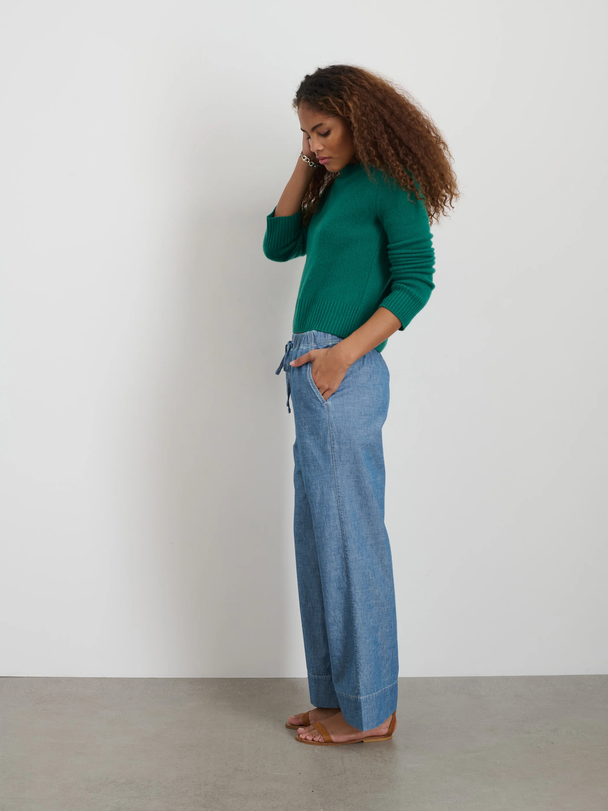 Marais Sweater in Washed Cashmere - Image 4