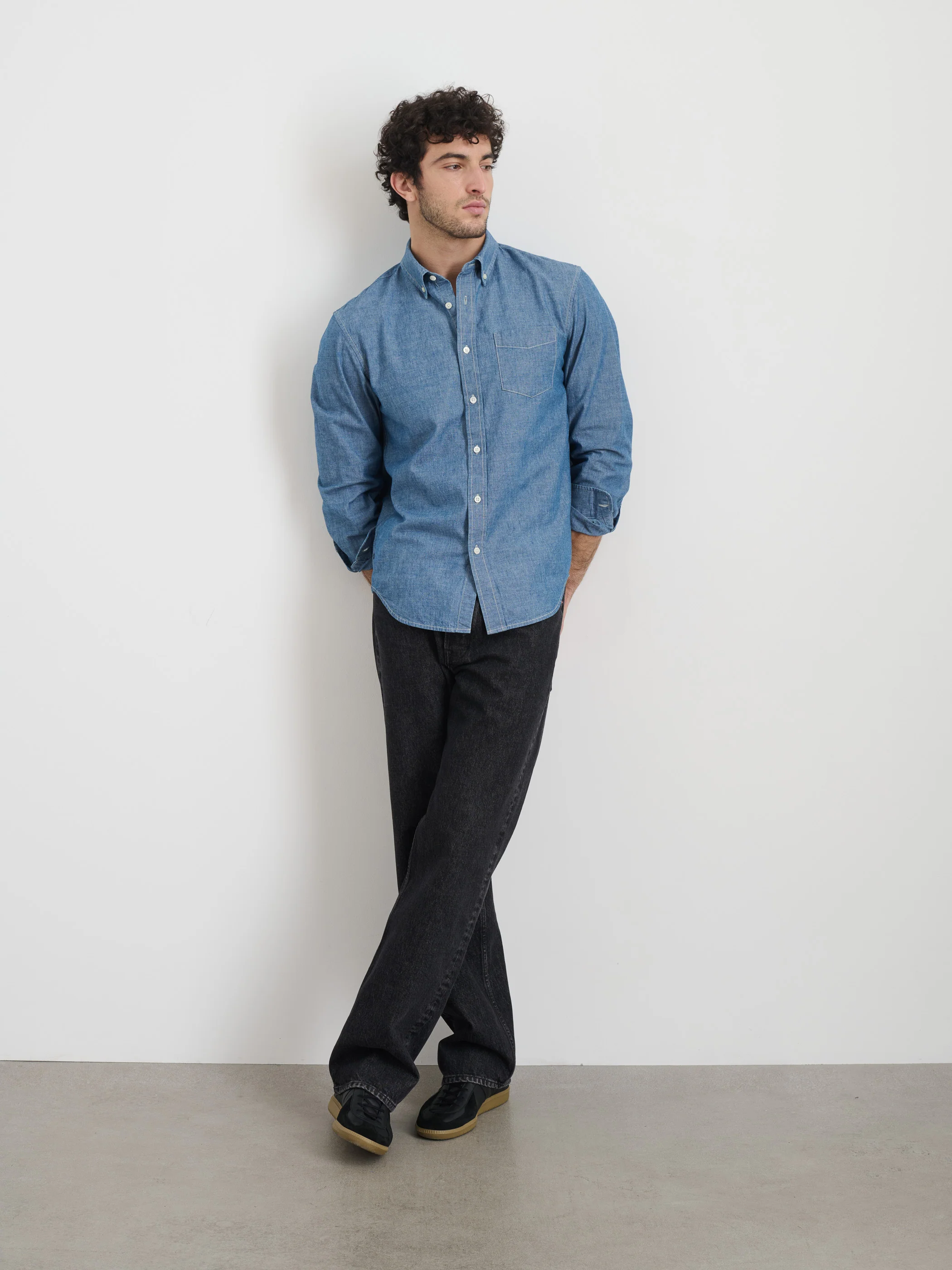 Mill Shirt in Washed Chambray - Image 3