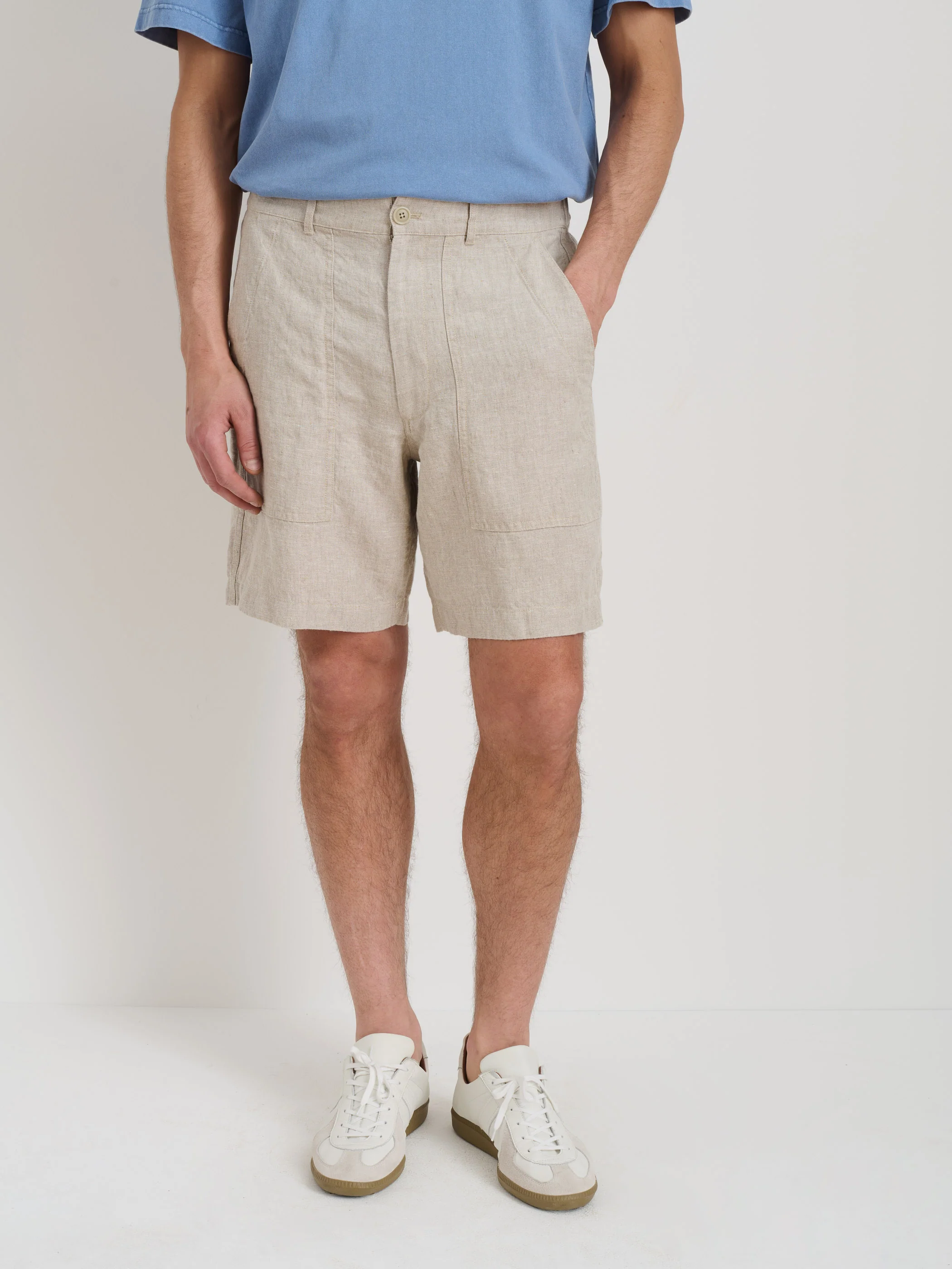 Pull On Field Short In Flax Linen - Image 3