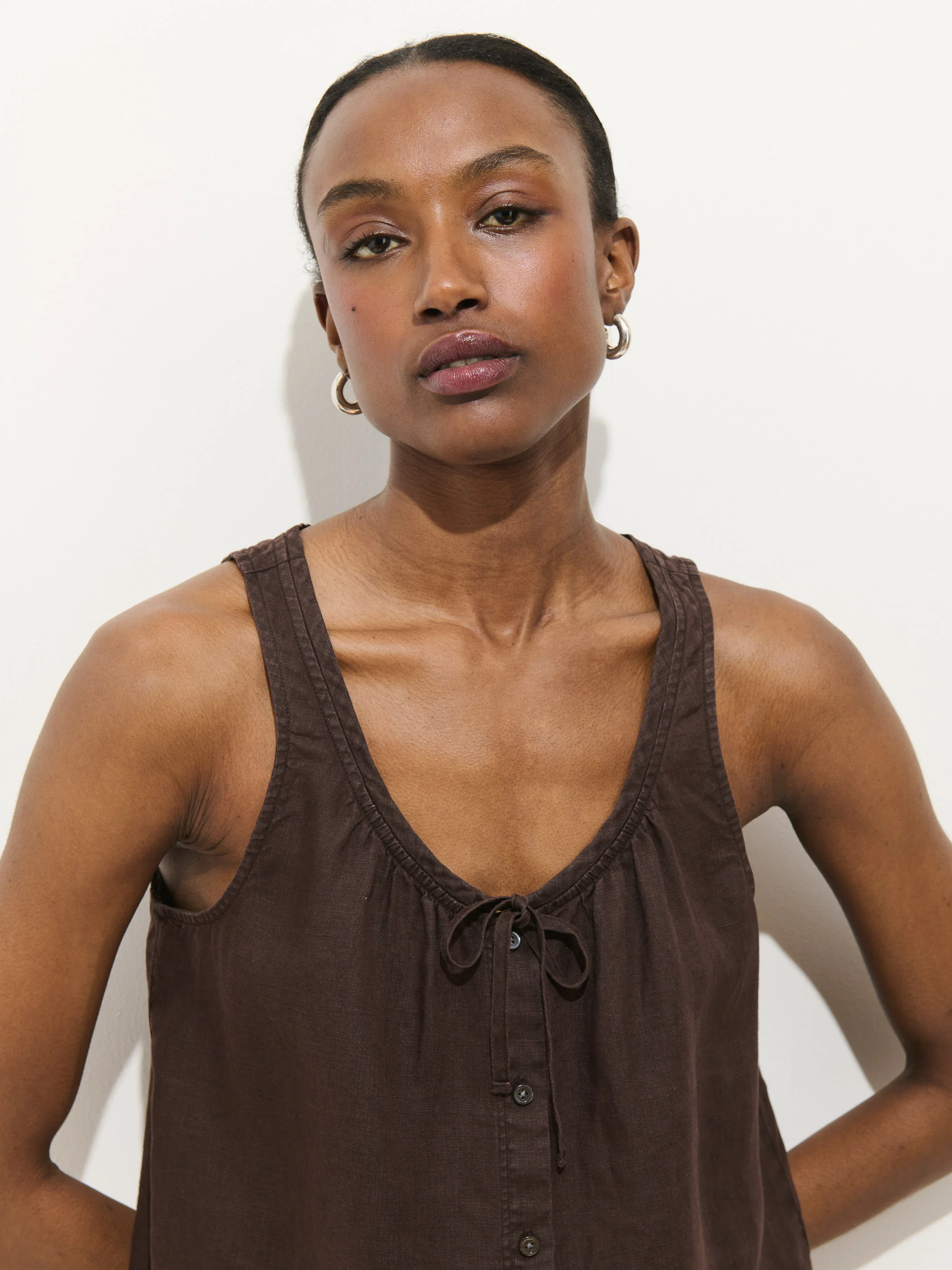 Sidney Top In Linen - Image 4