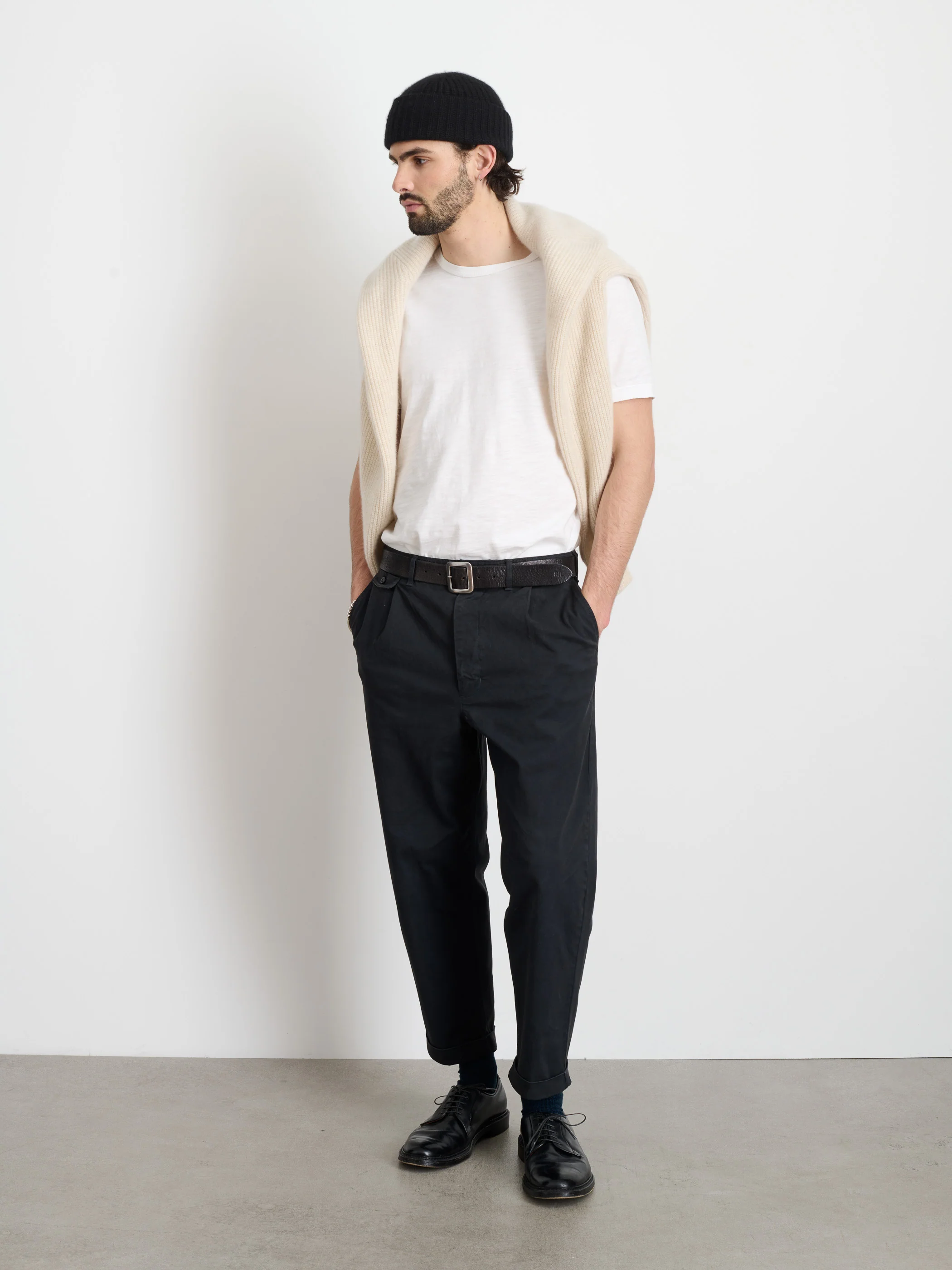 Standard Pleated Pant in Chino - Image 5