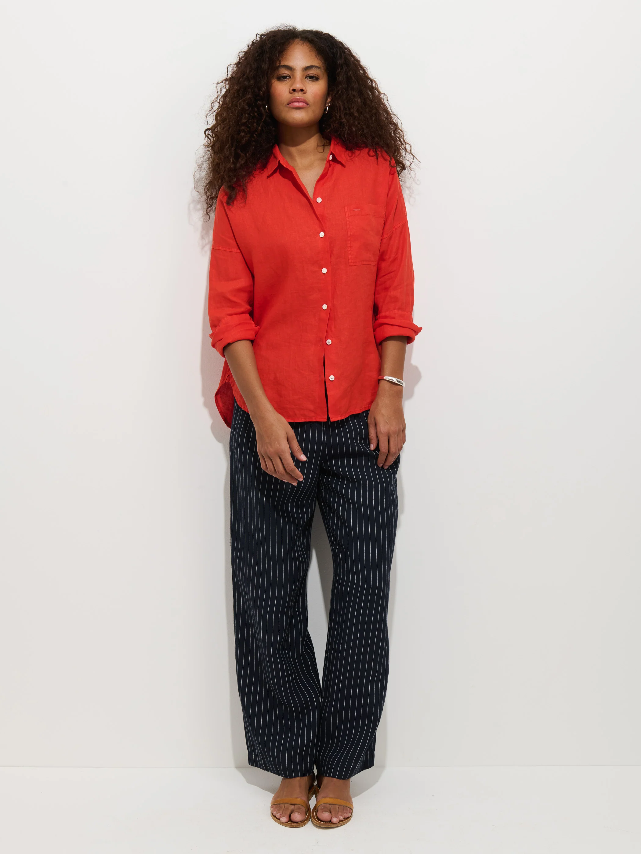 The Jo Shirt In Linen - Image 4